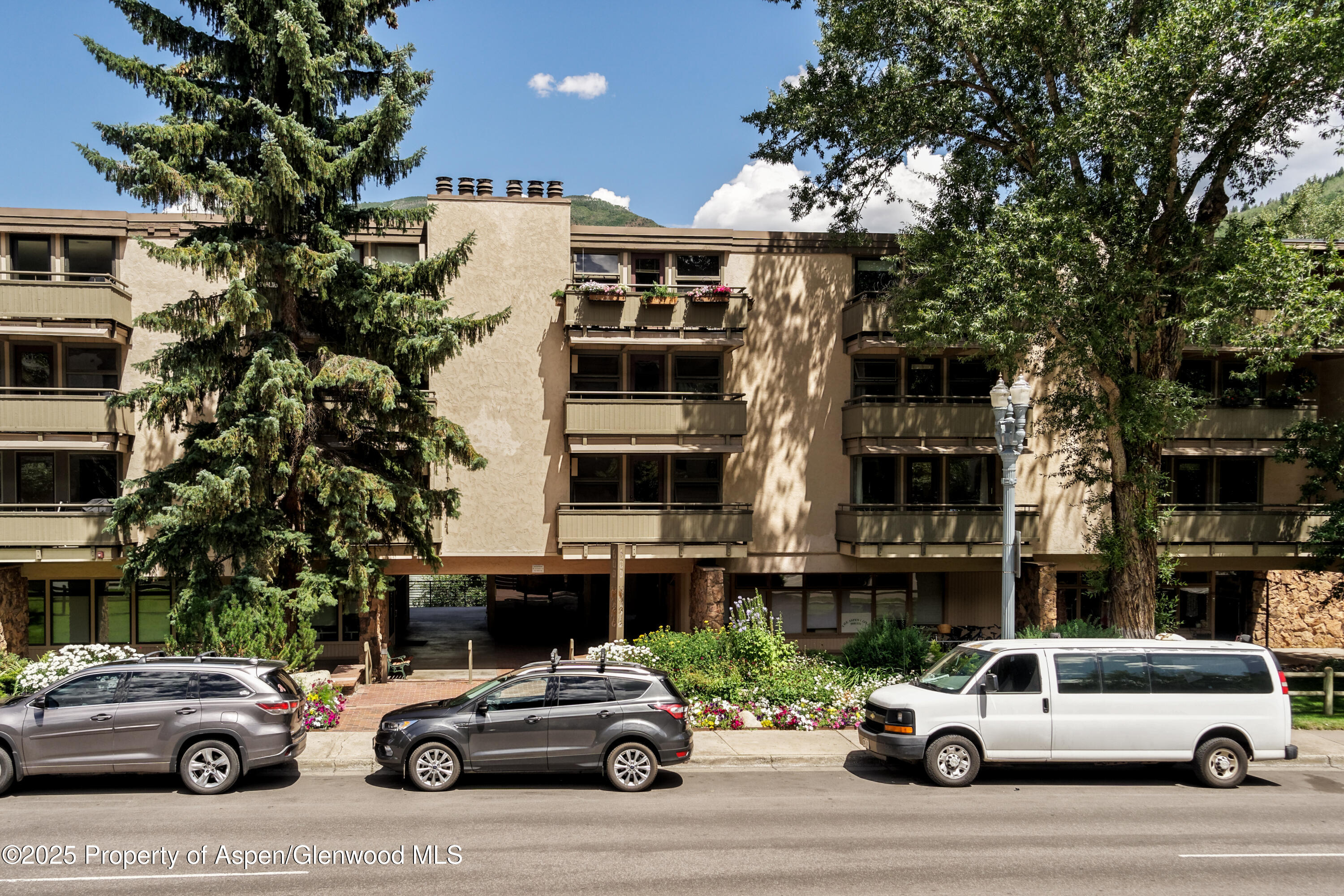 600 E E Main Street Street Aspen CO 81611