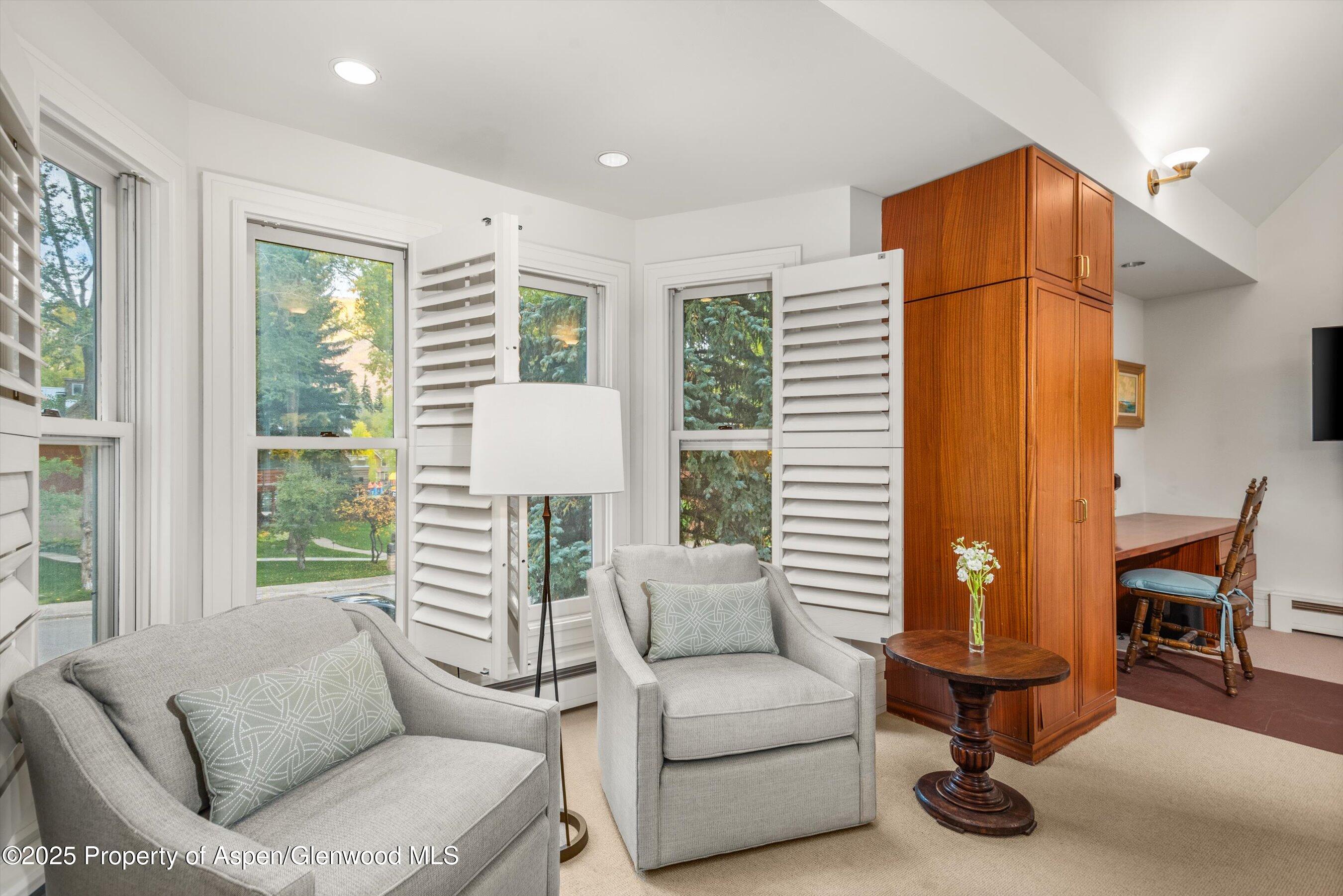 431 W Hopkins Avenue Aspen CO 81611