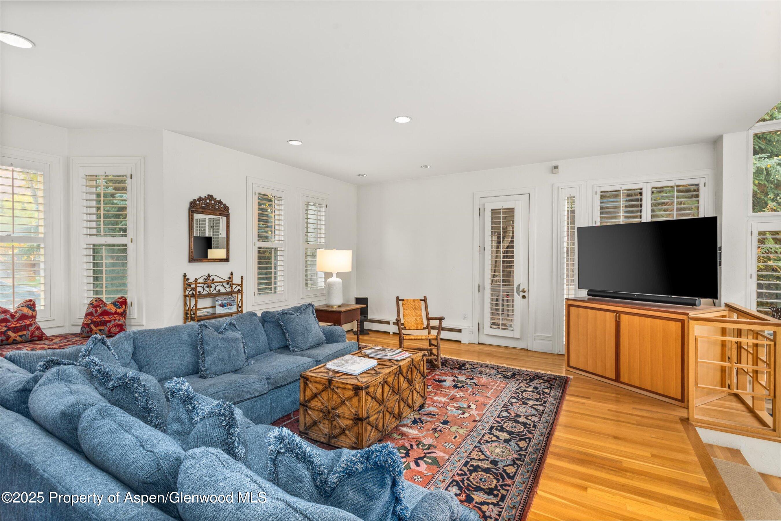 431 W Hopkins Avenue Aspen CO 81611