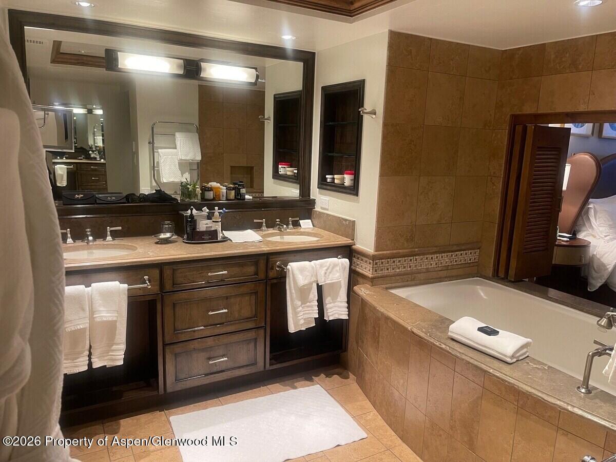 315 E Dean Street Aspen CO 81611