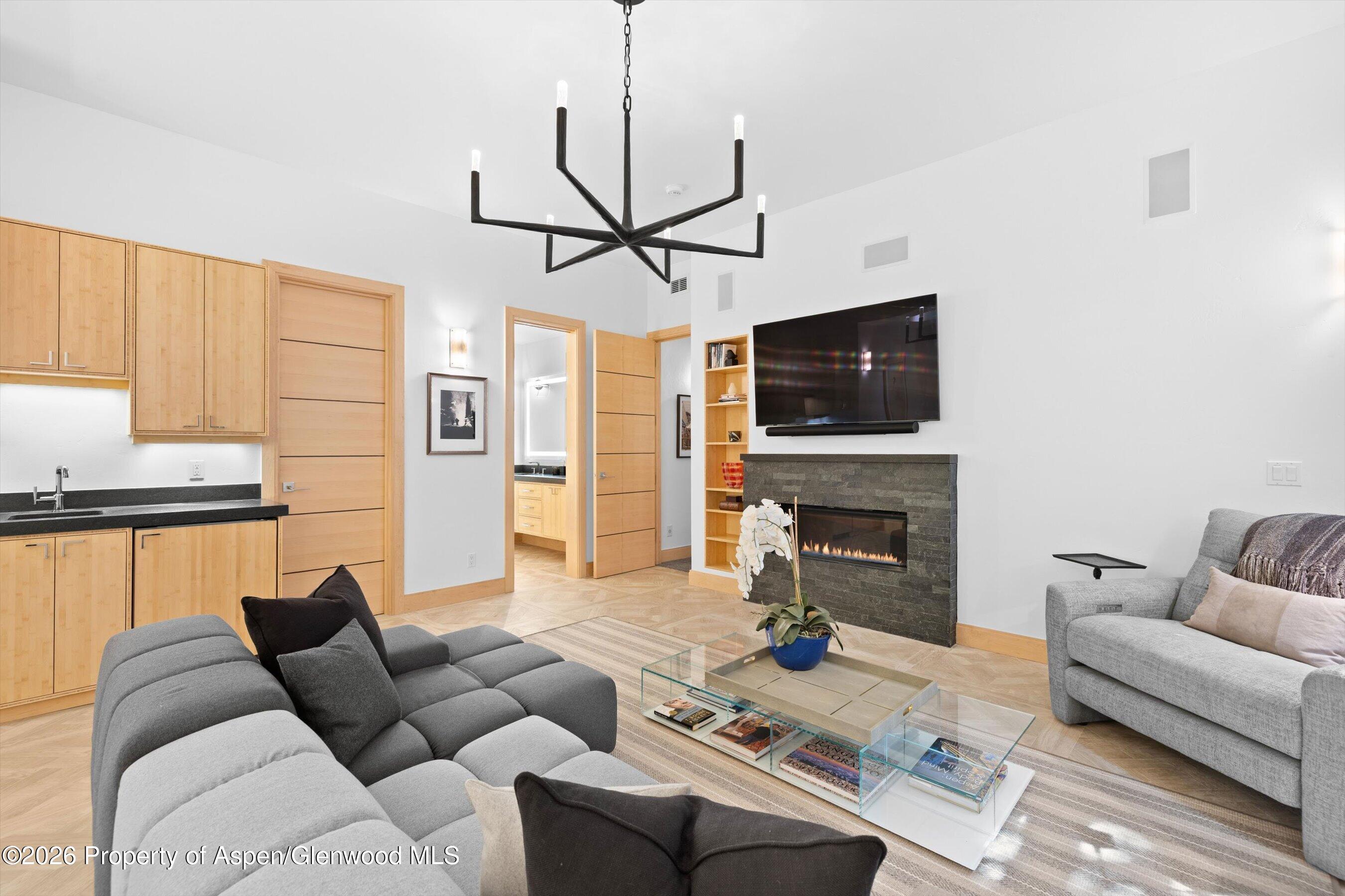 204 N Monarch Street Aspen CO 81611