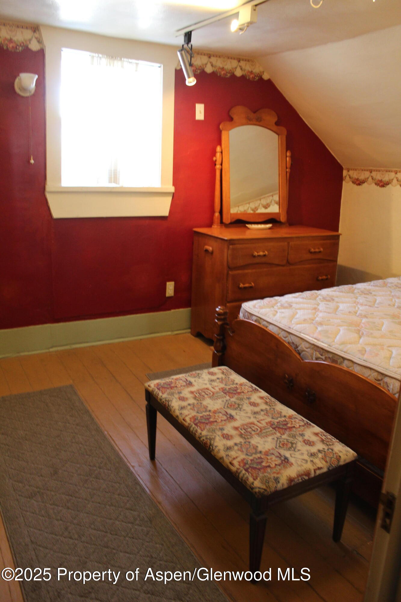 181 W Main Street New Castle CO 81647