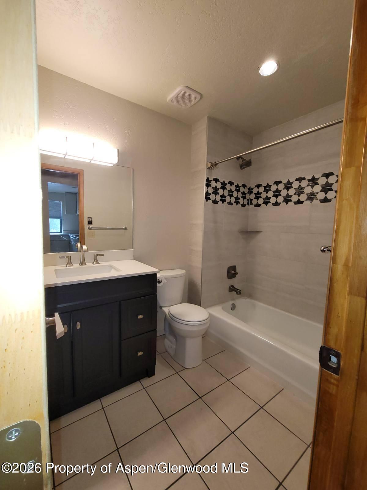 2015 Blake Avenue Glenwood Springs CO 81601
