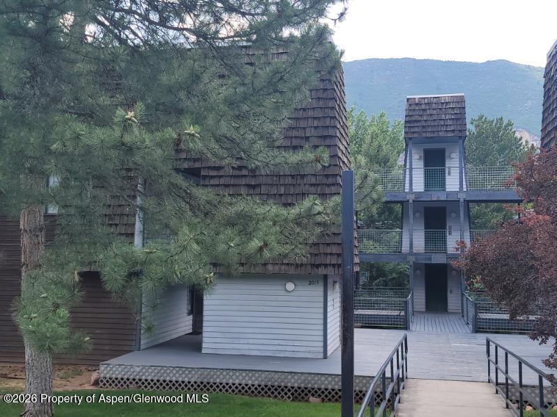 2015 Blake Avenue Glenwood Springs CO 81601