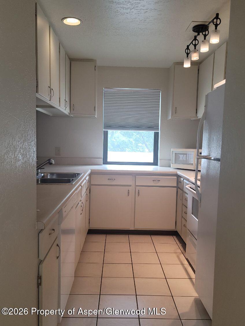 2015 Blake Avenue Glenwood Springs CO 81601