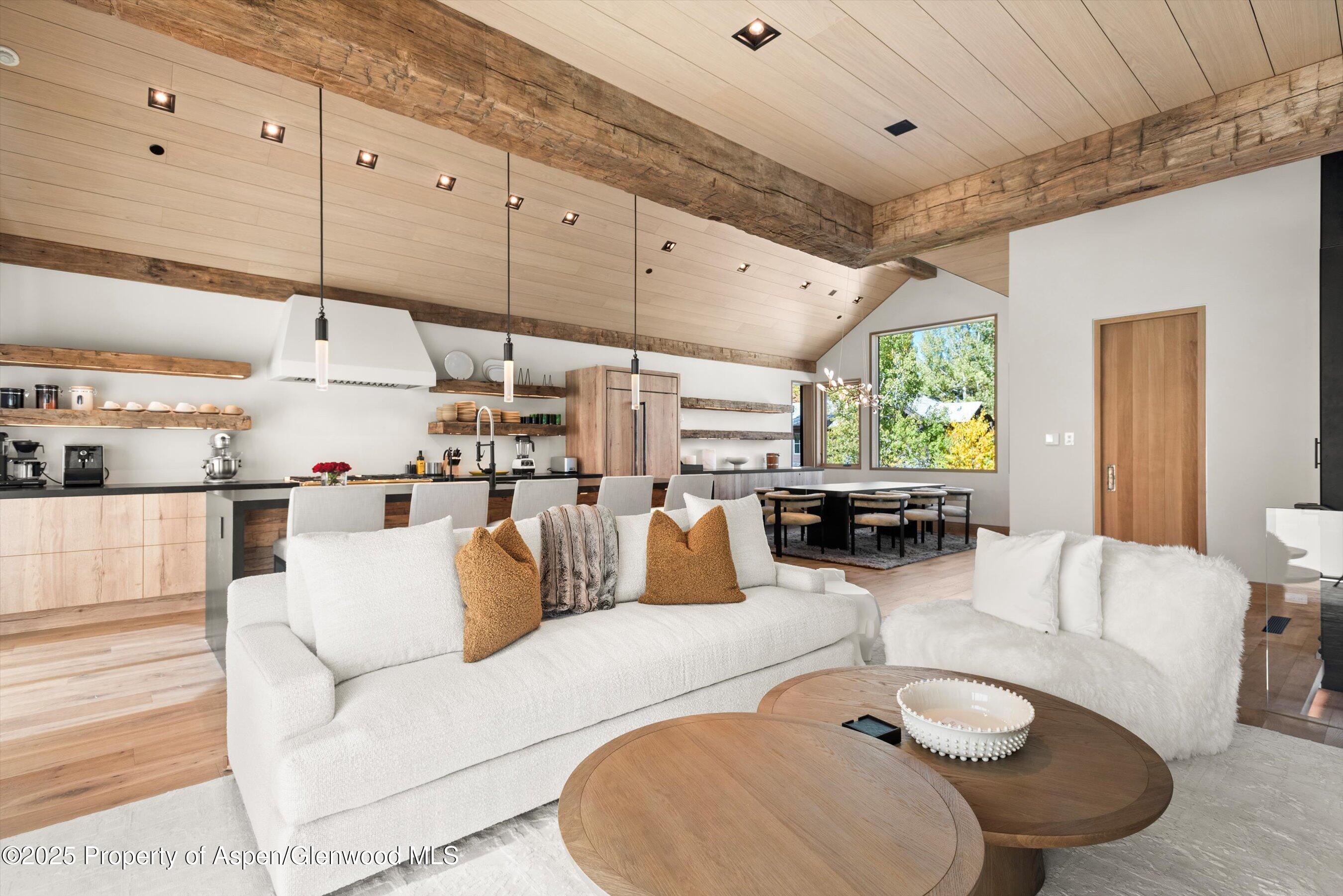 543 Walnut Street Aspen CO 81611