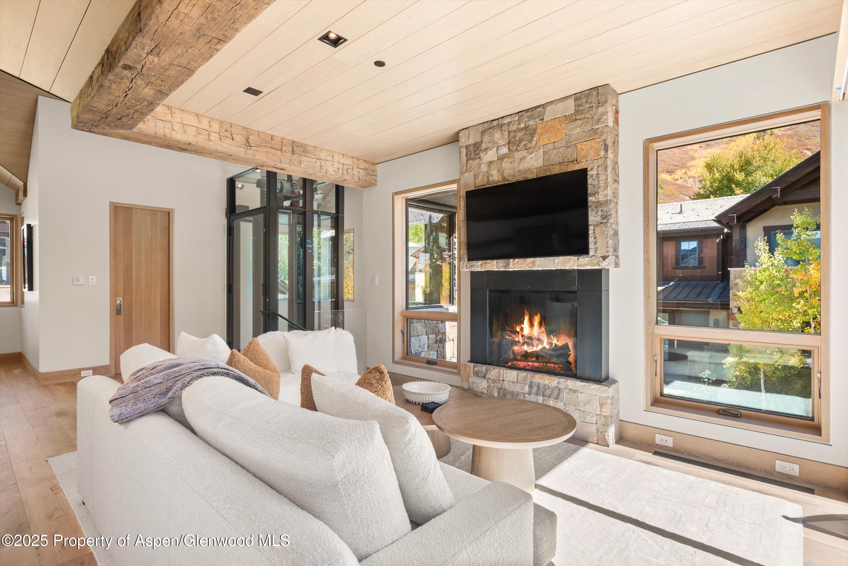 543 Walnut Street Aspen CO 81611