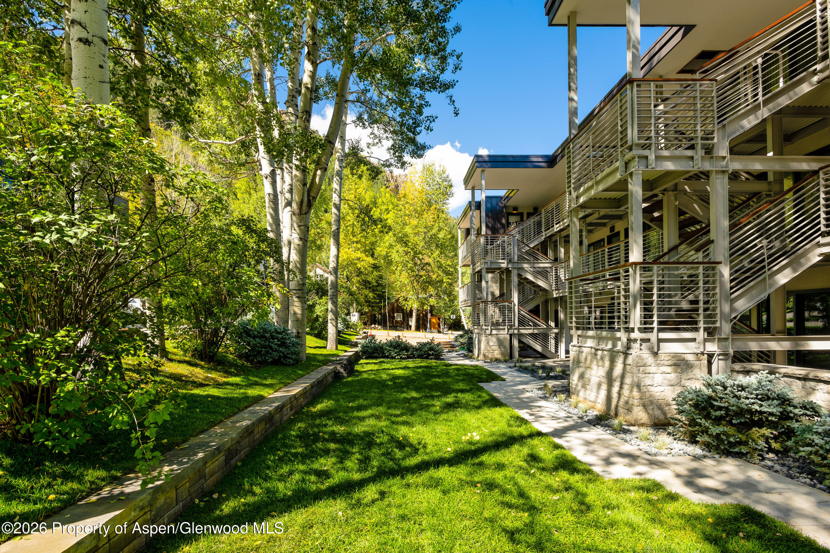 100 E Dean Street Aspen CO 81611