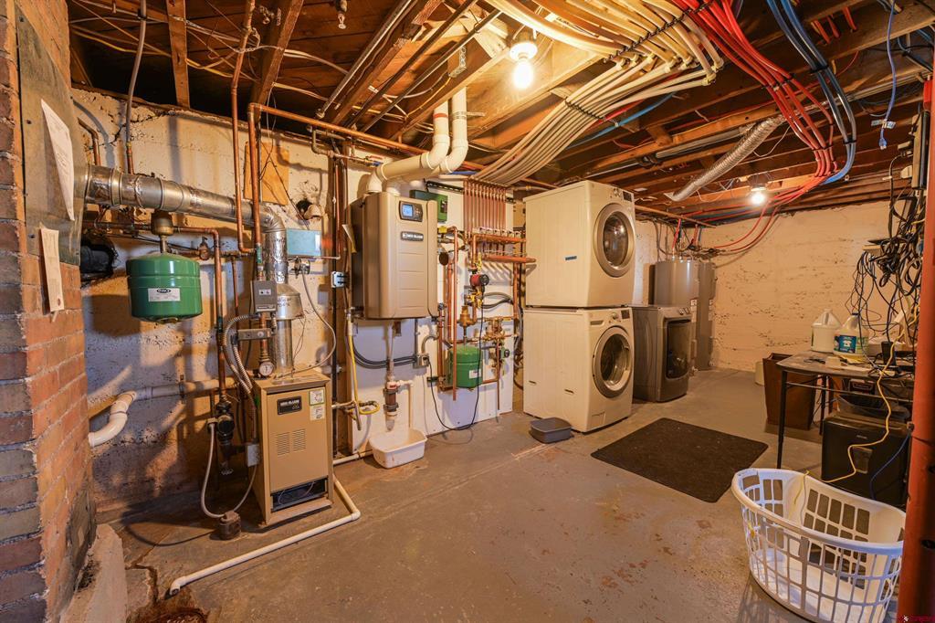 322 N Main Street Gunnison CO 81230