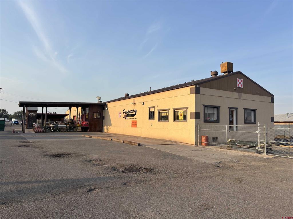 38 W Main Street Montrose CO 81401