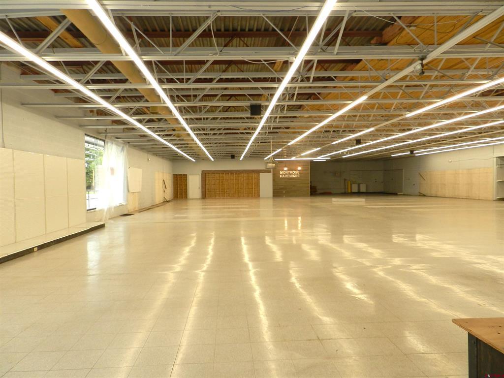 601 E Main Street Montrose CO 81401