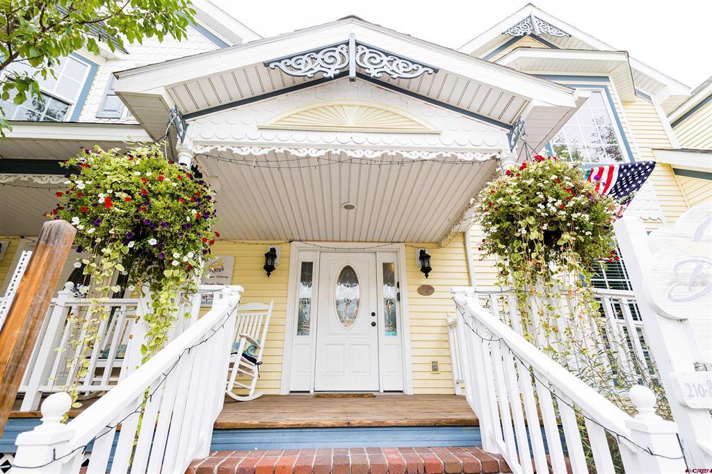 493 S Main Street Creede CO 81130