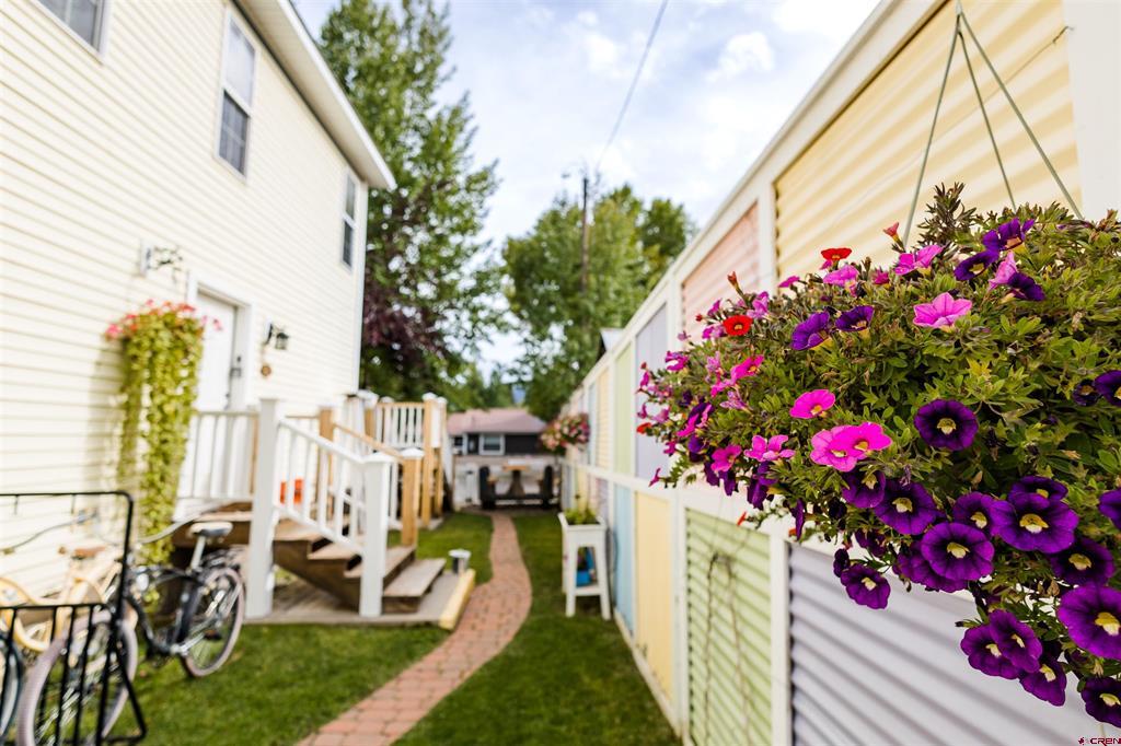 493 S Main Street Creede CO 81130