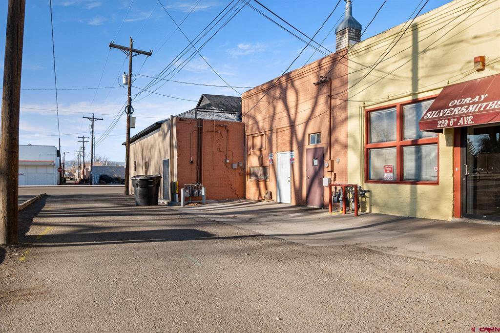 308 E Main Street Montrose CO 81401