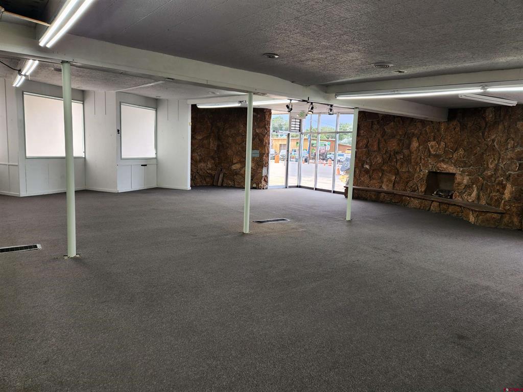 1012 E Main Street Montrose CO 81401