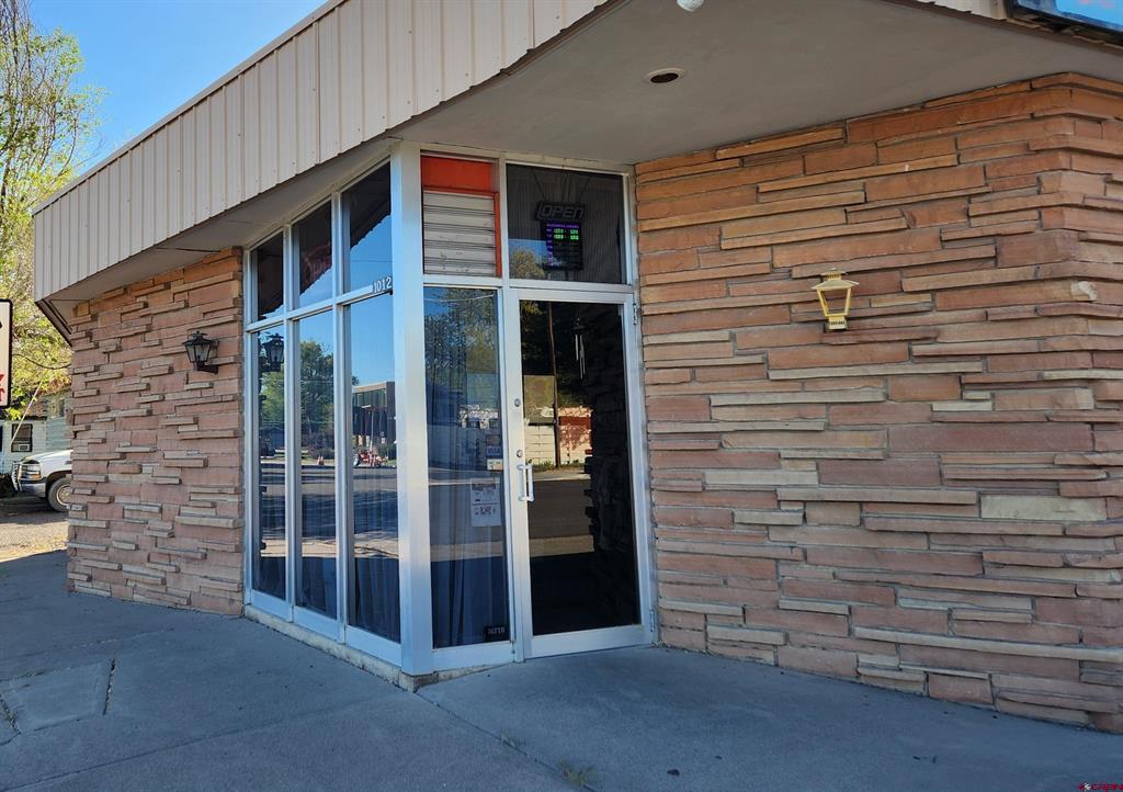 1012 E Main Street Montrose CO 81401