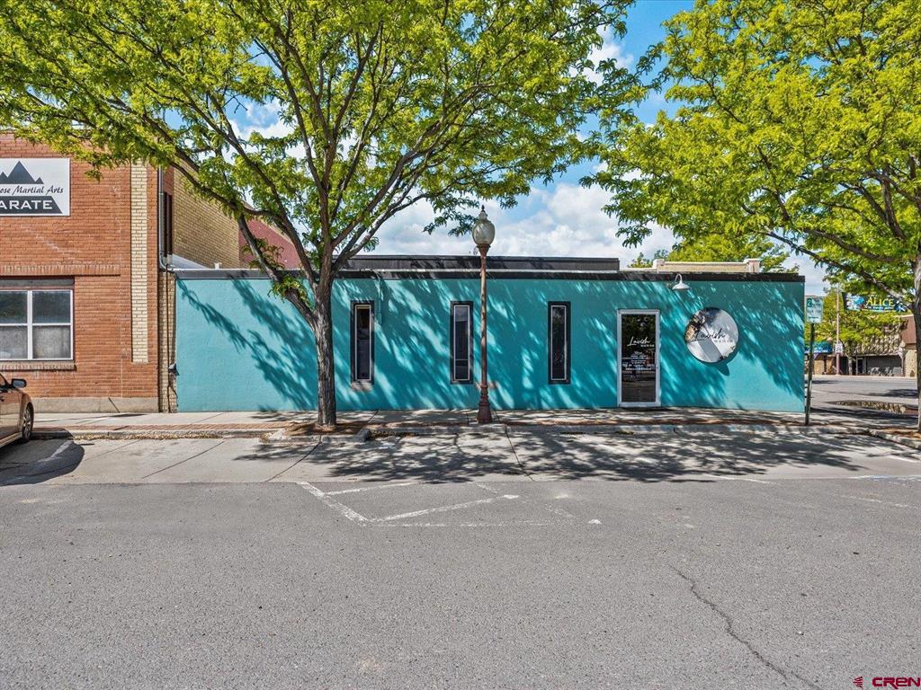 542 E Main Street Montrose CO 81401