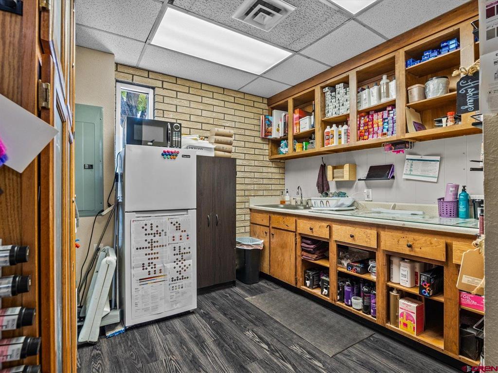 542 E Main Street Montrose CO 81401
