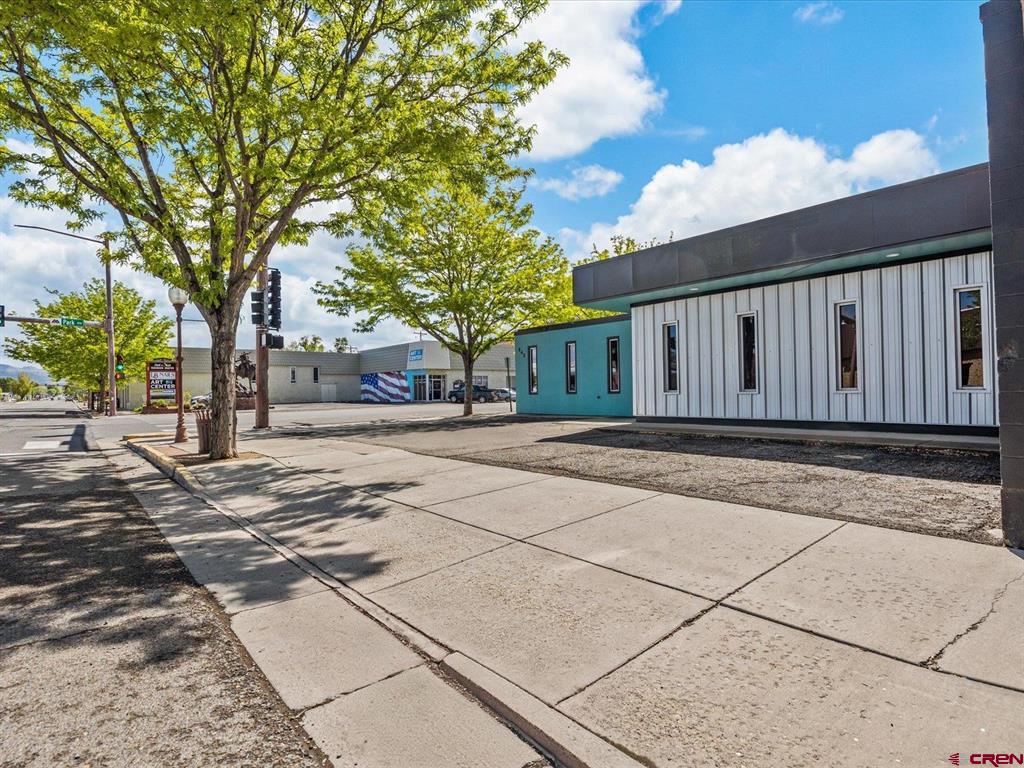 542 E Main Street Montrose CO 81401