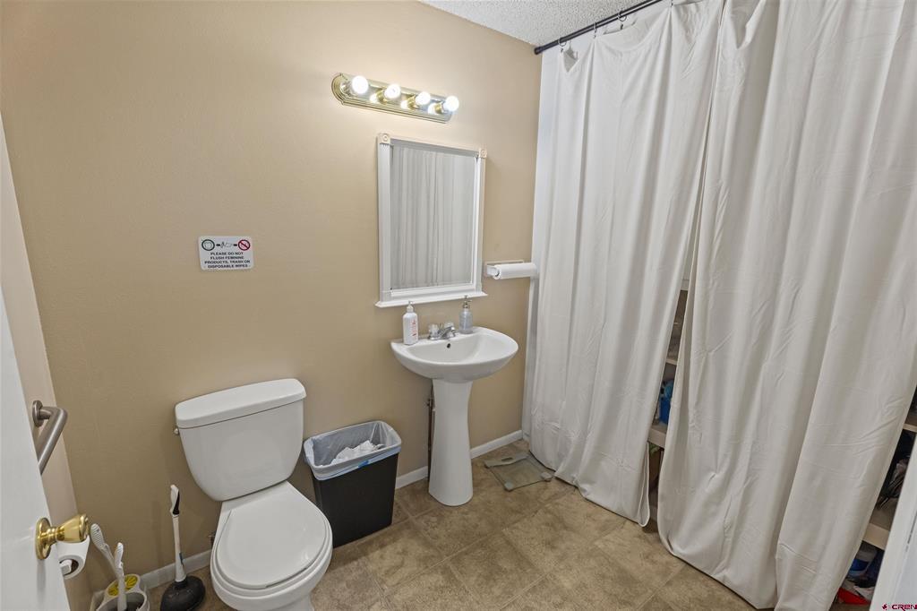 1020 S Townsend Avenue Montrose CO 81401