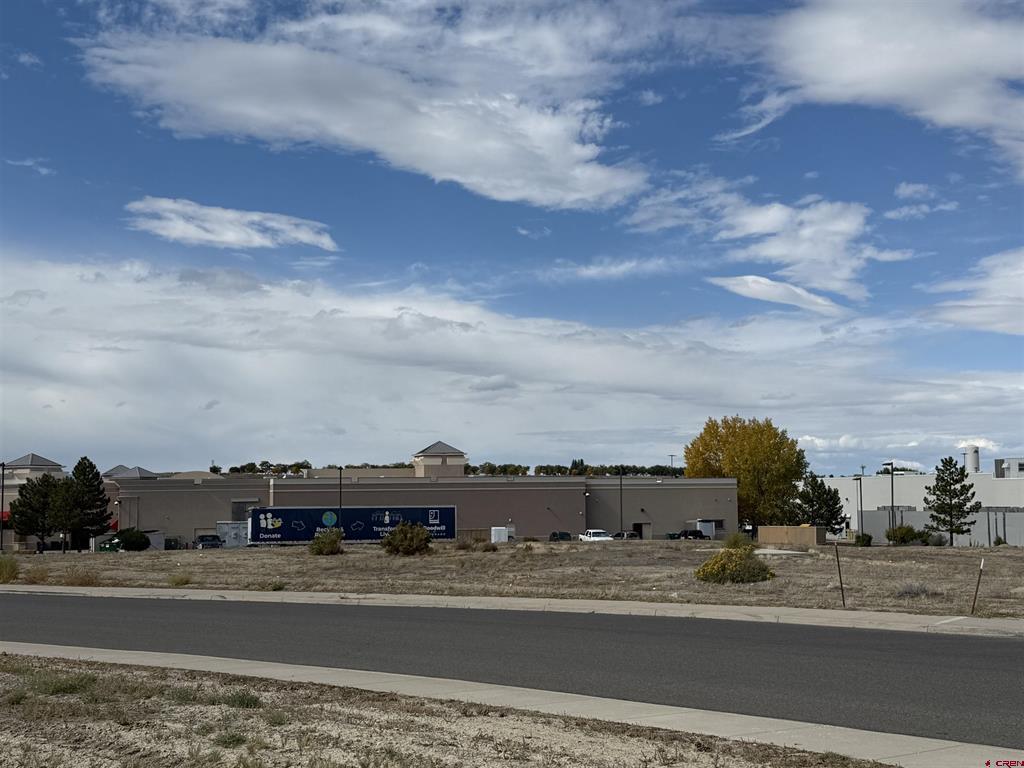 Tbd Oxbow Drive Montrose CO 81401