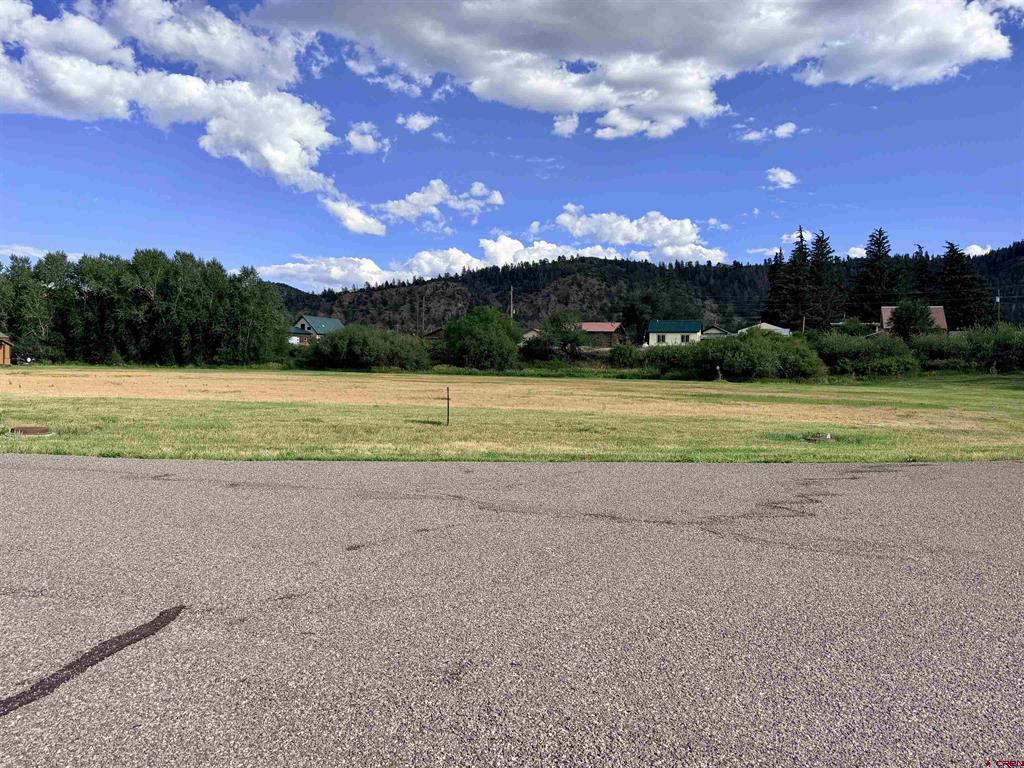 48 Iron Bridge Place South Fork CO 81154
