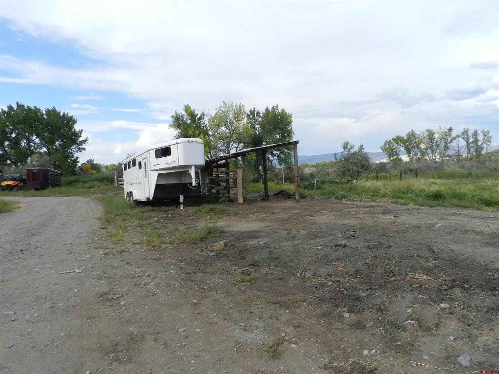 755 Spring Creek Road & 14750 Marine Road Montrose CO 81403
