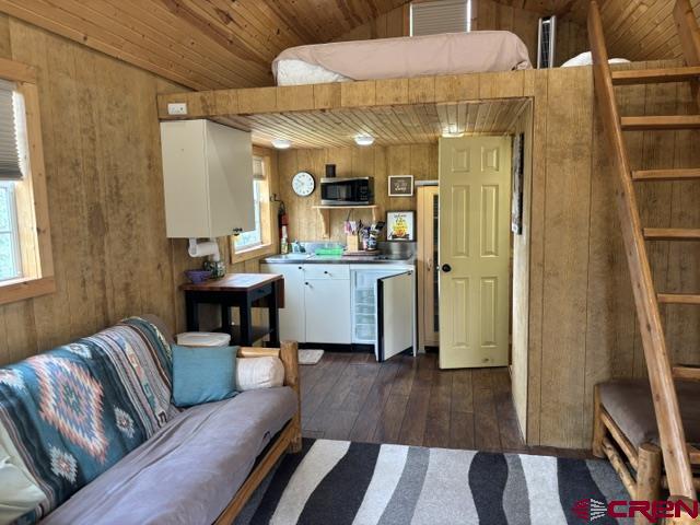 697 & 669 Crooked Road Pagosa Springs CO 81147