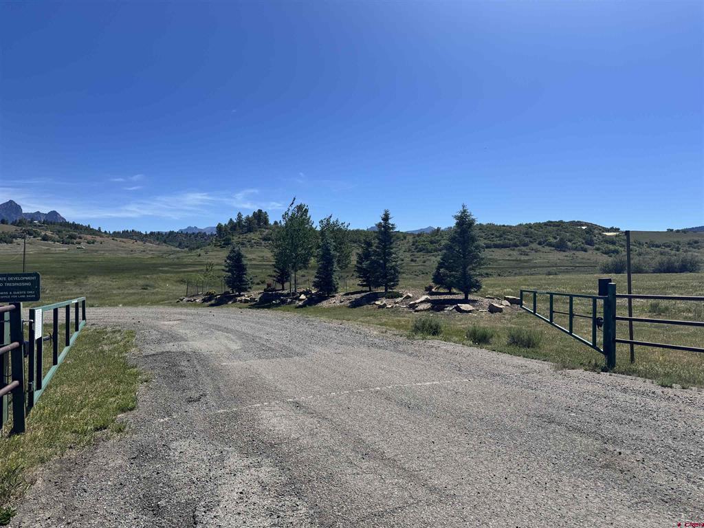 764 Irwins Place Chromo CO 81128