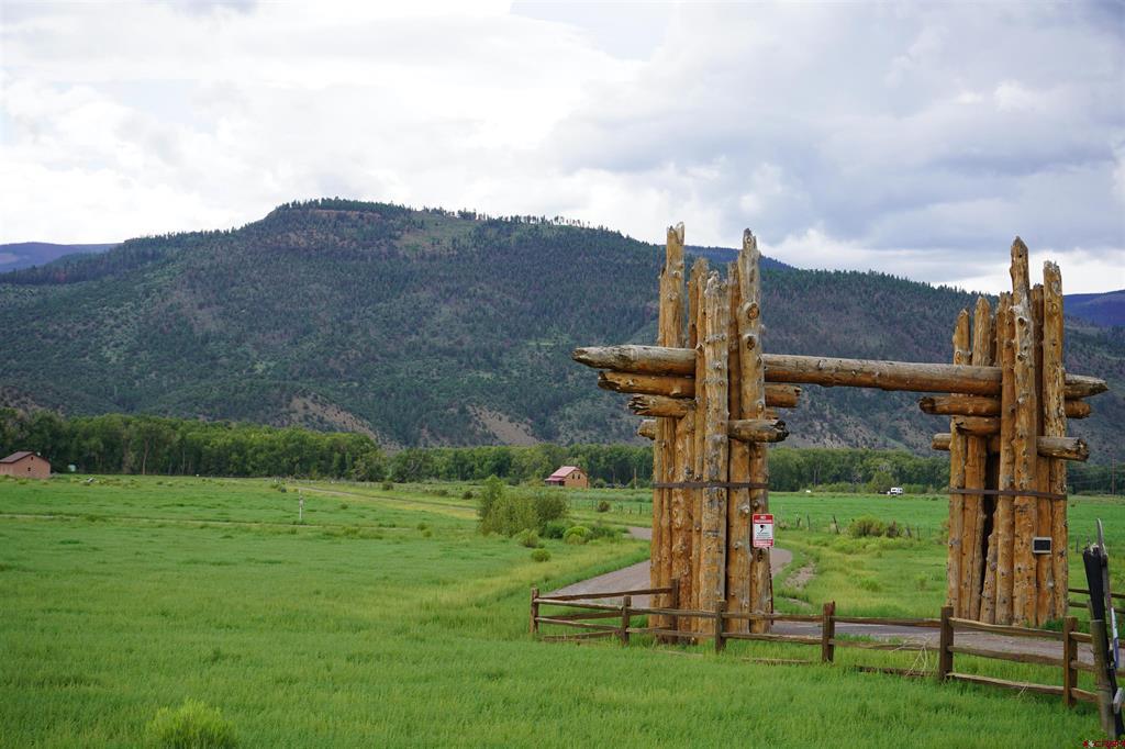 704 W Pfieffer Loop South Fork CO 81154