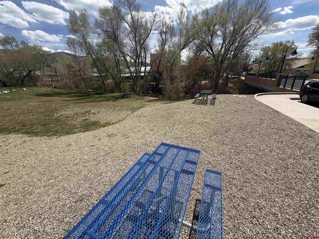 109 S Main+ Mancos CO 81328