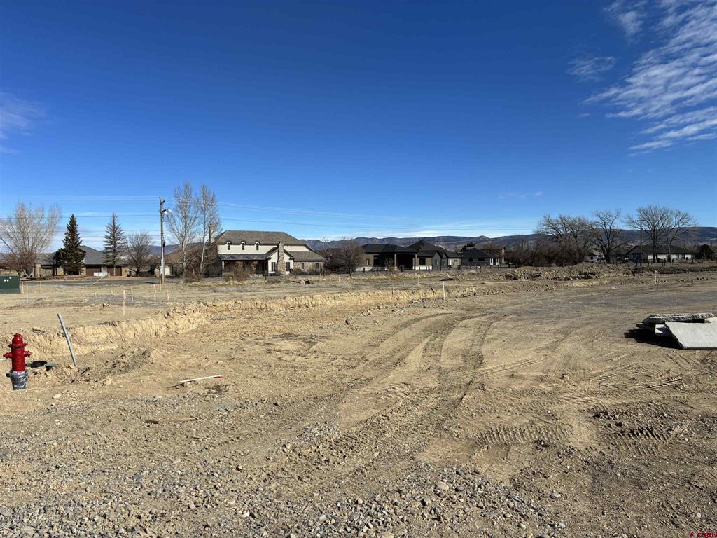Trd Rustic Row Montrose CO 81401