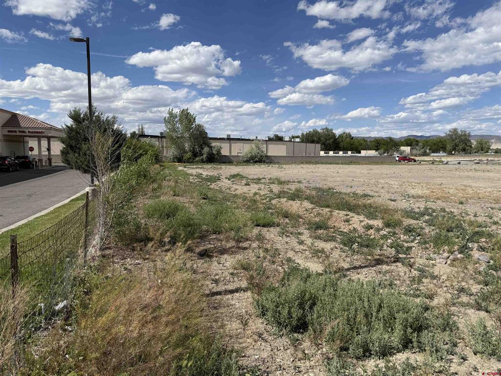 1595 E Oak Grove Road Montrose CO 81401