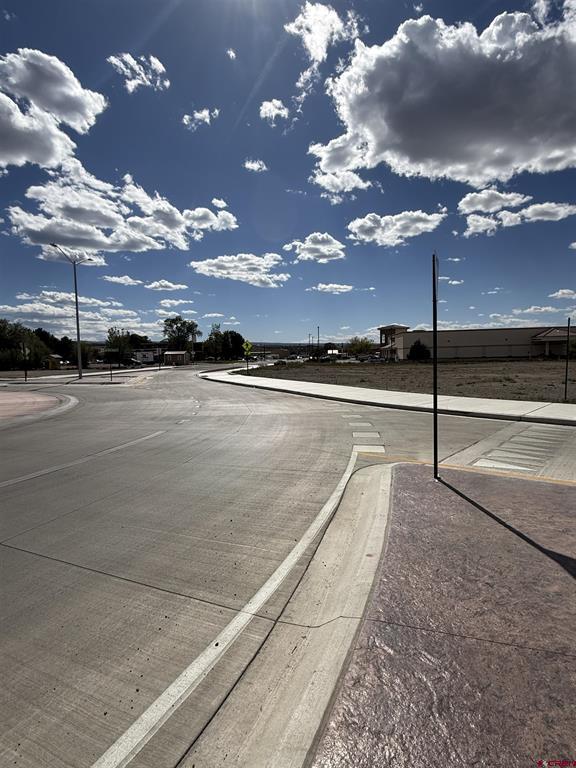 1595 E Oak Grove Road Montrose CO 81401
