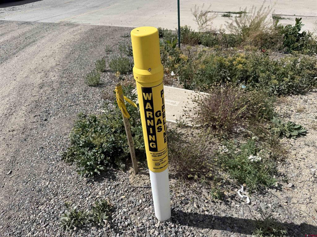 1595 E Oak Grove Road Montrose CO 81401