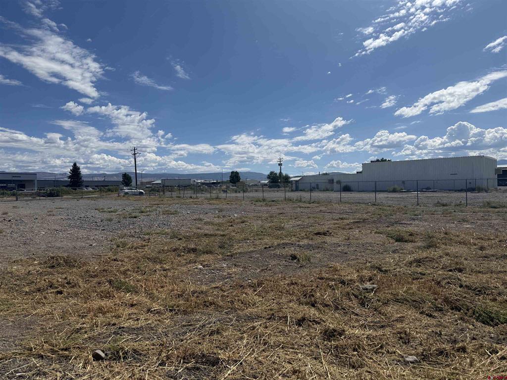 1775 Launa Drive Montrose CO 81401