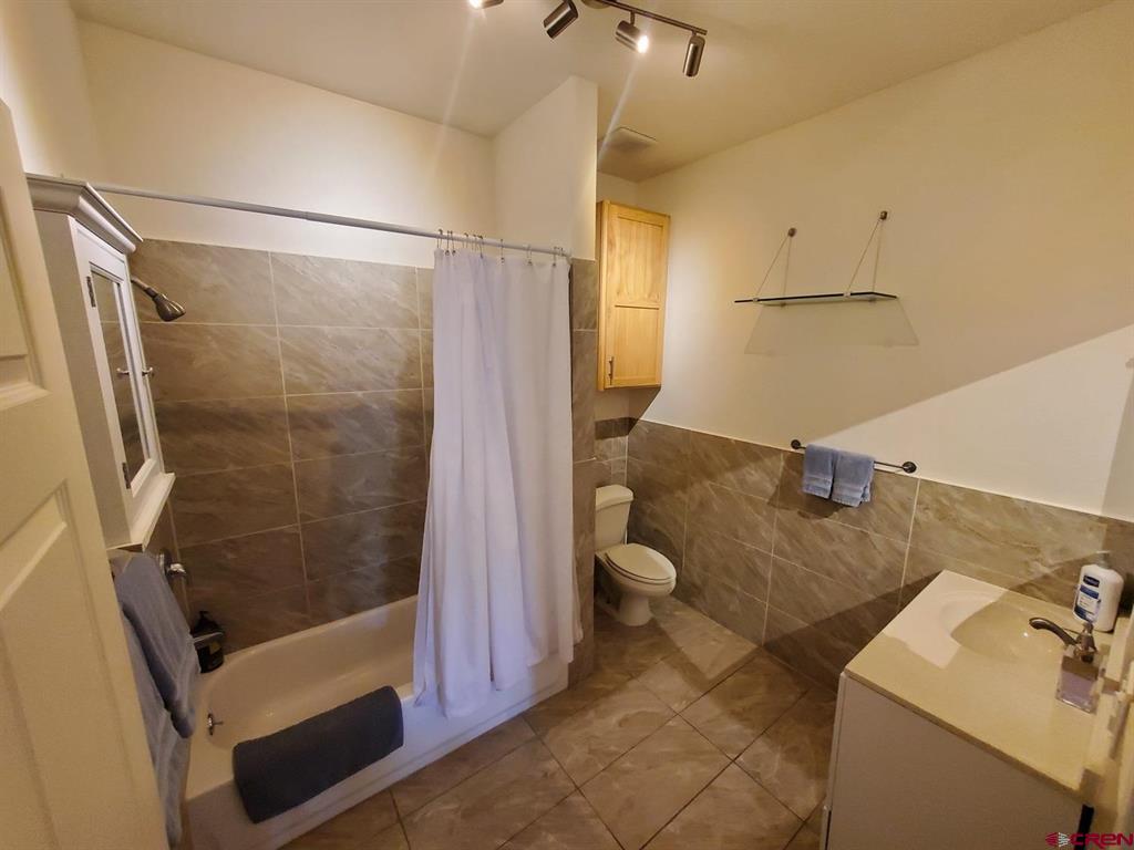 147 E Main Montrose CO 81401