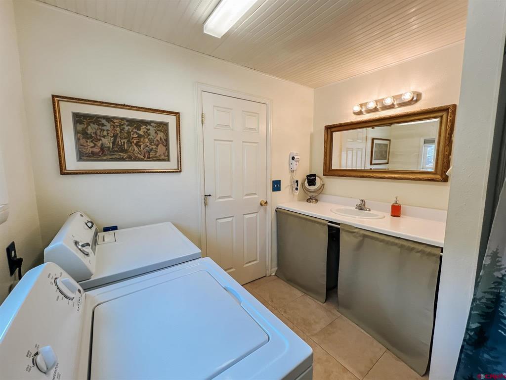 426 Gunnison Avenue Avenue Lake City CO 81235