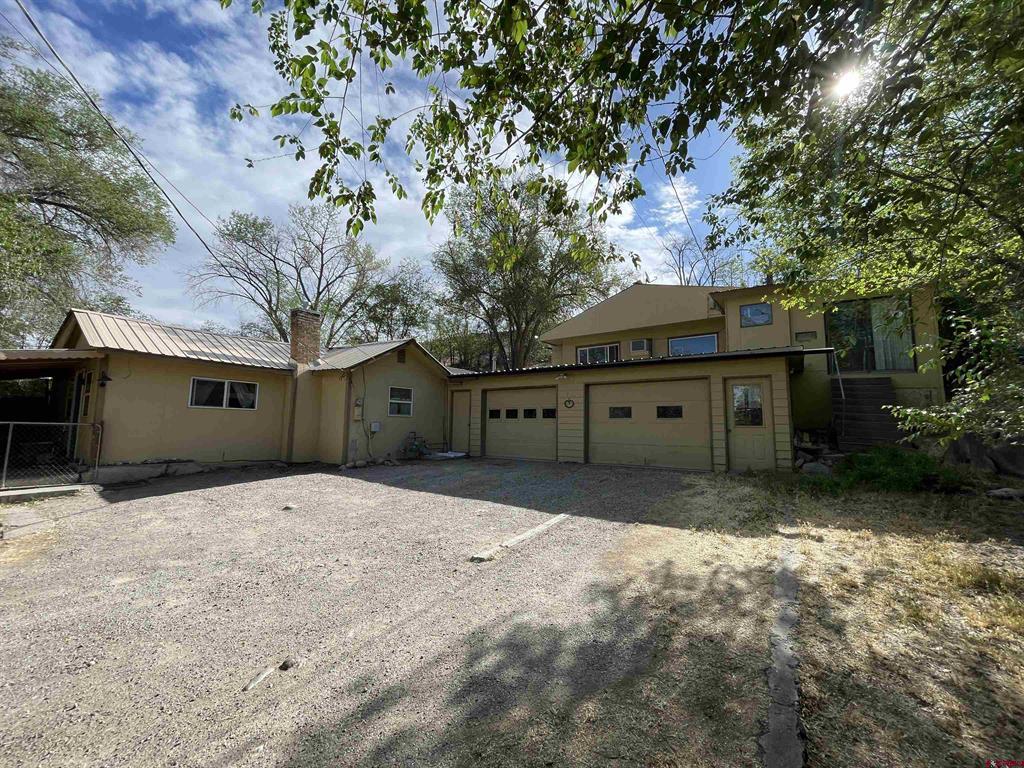 614 & 616 Chipeta Road Montrose CO 81401