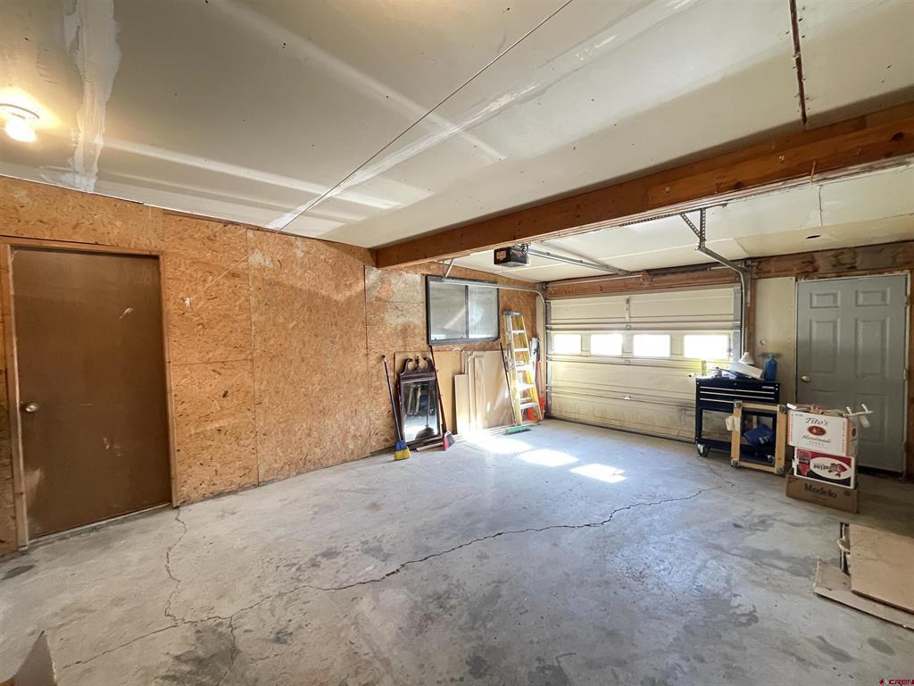 614 & 616 Chipeta Road Montrose CO 81401