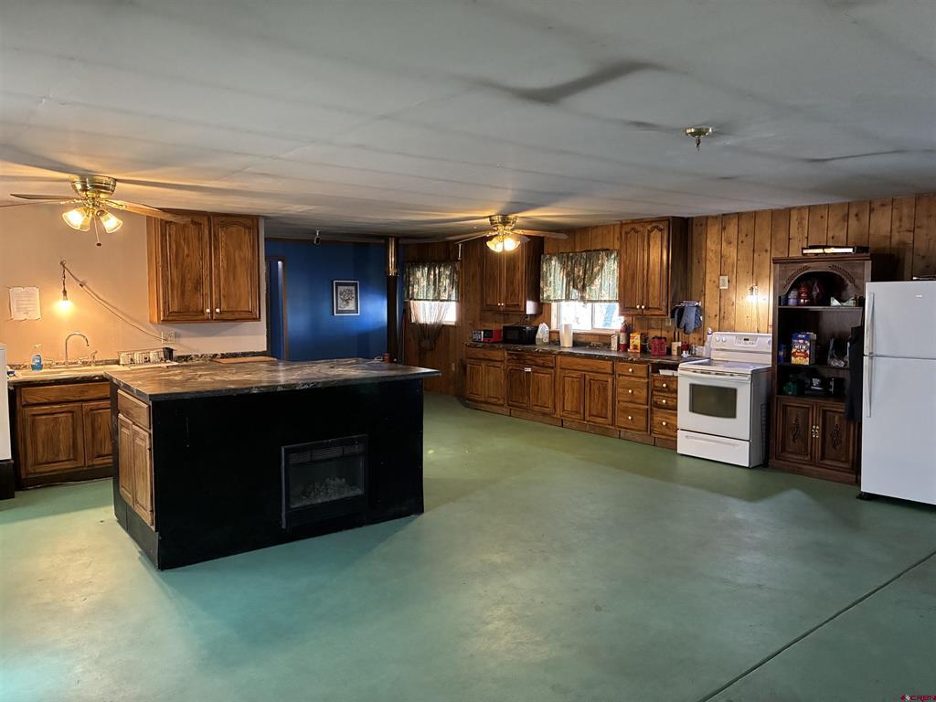 8811 South Us Highway 285 Alamosa CO 81101