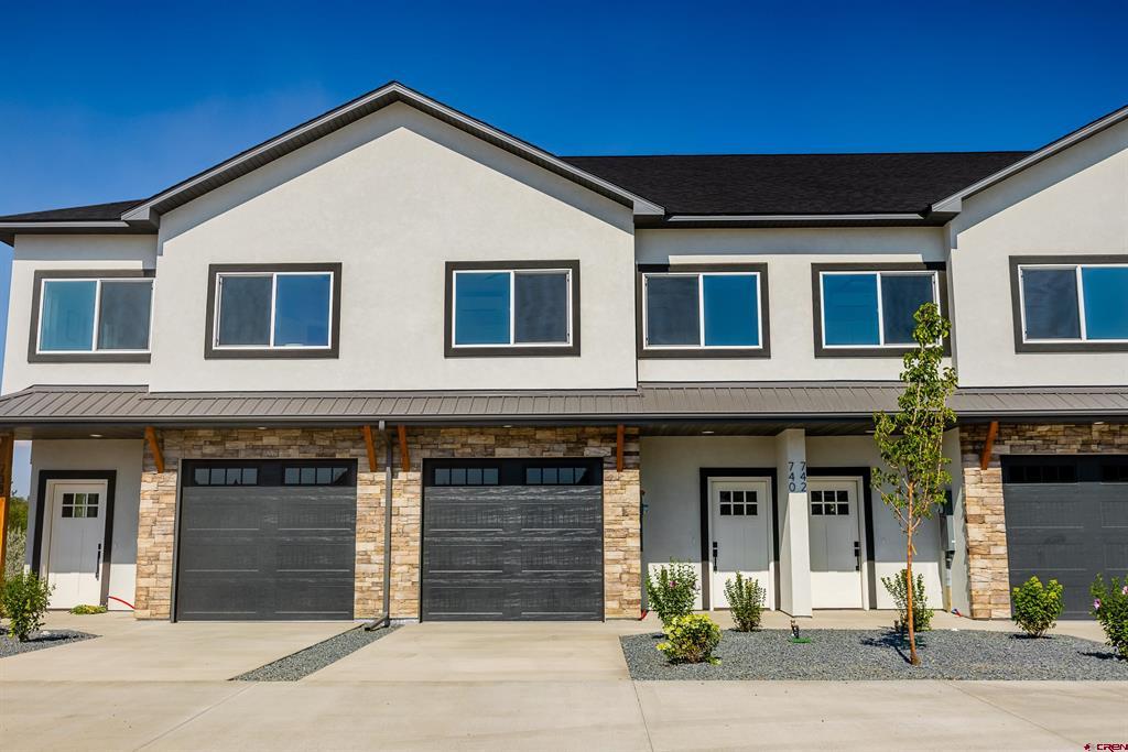 738-748 E Star Court Montrose CO 81401