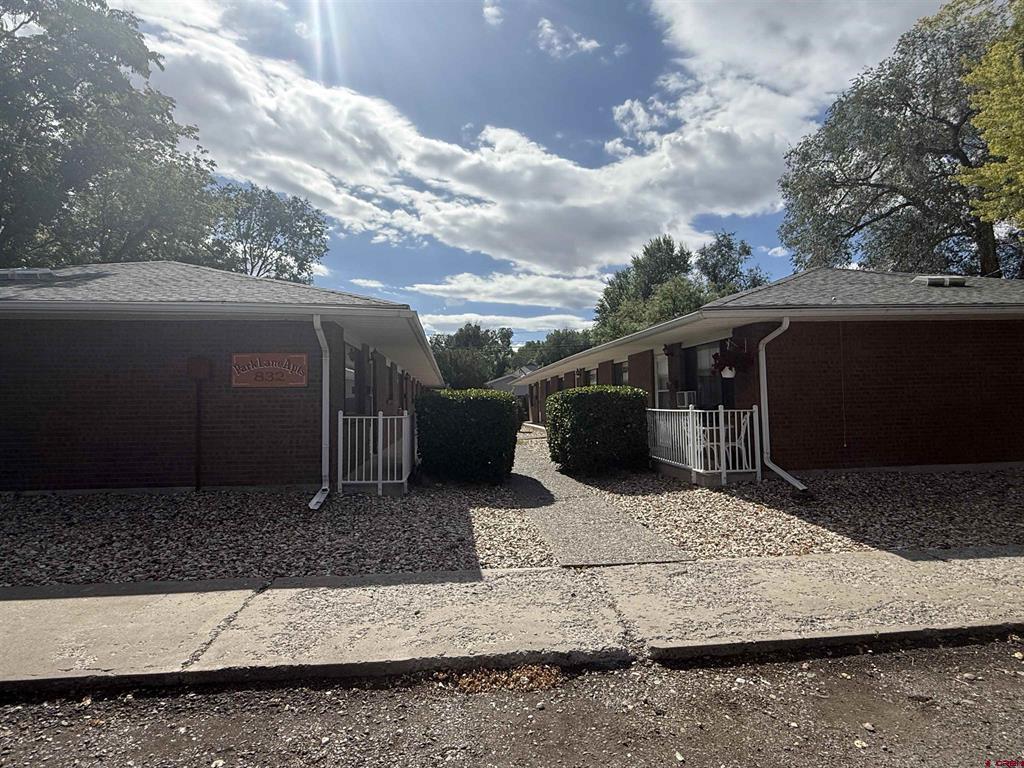 832 N 2nd Street Montrose CO 81401