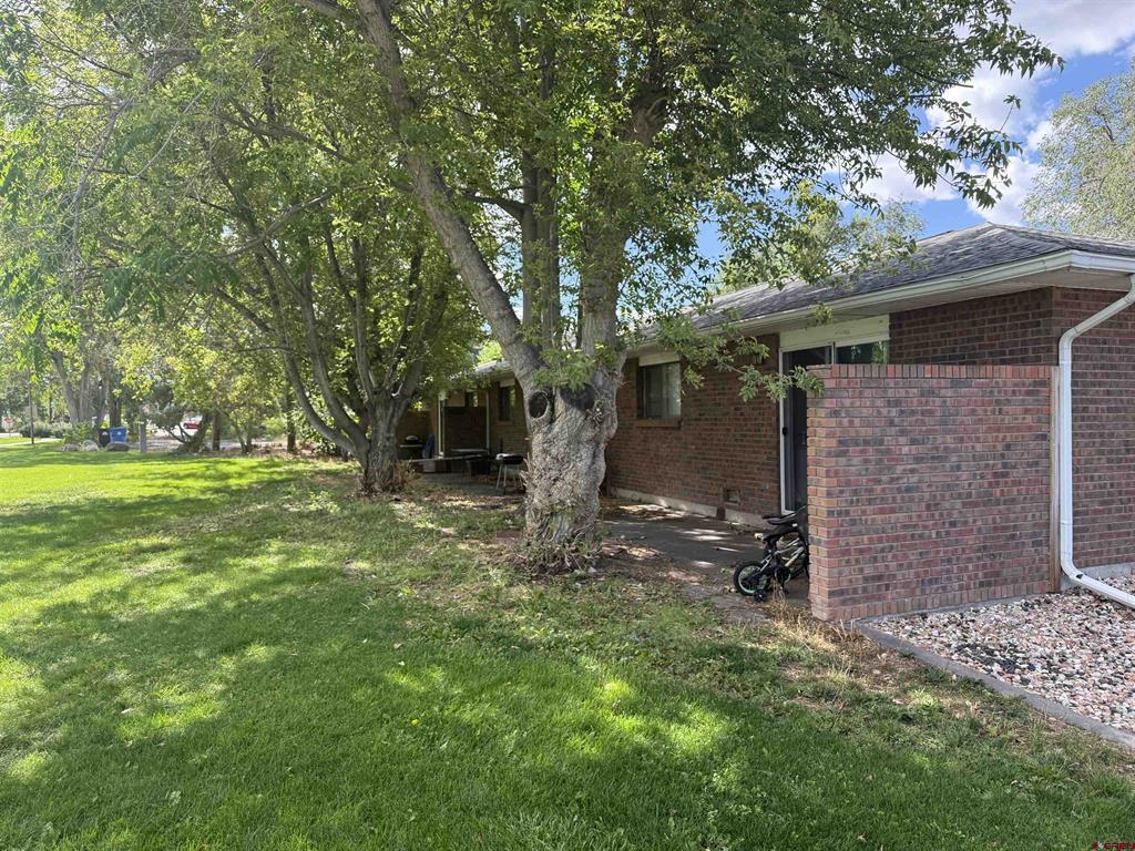 832 N 2nd Street Montrose CO 81401