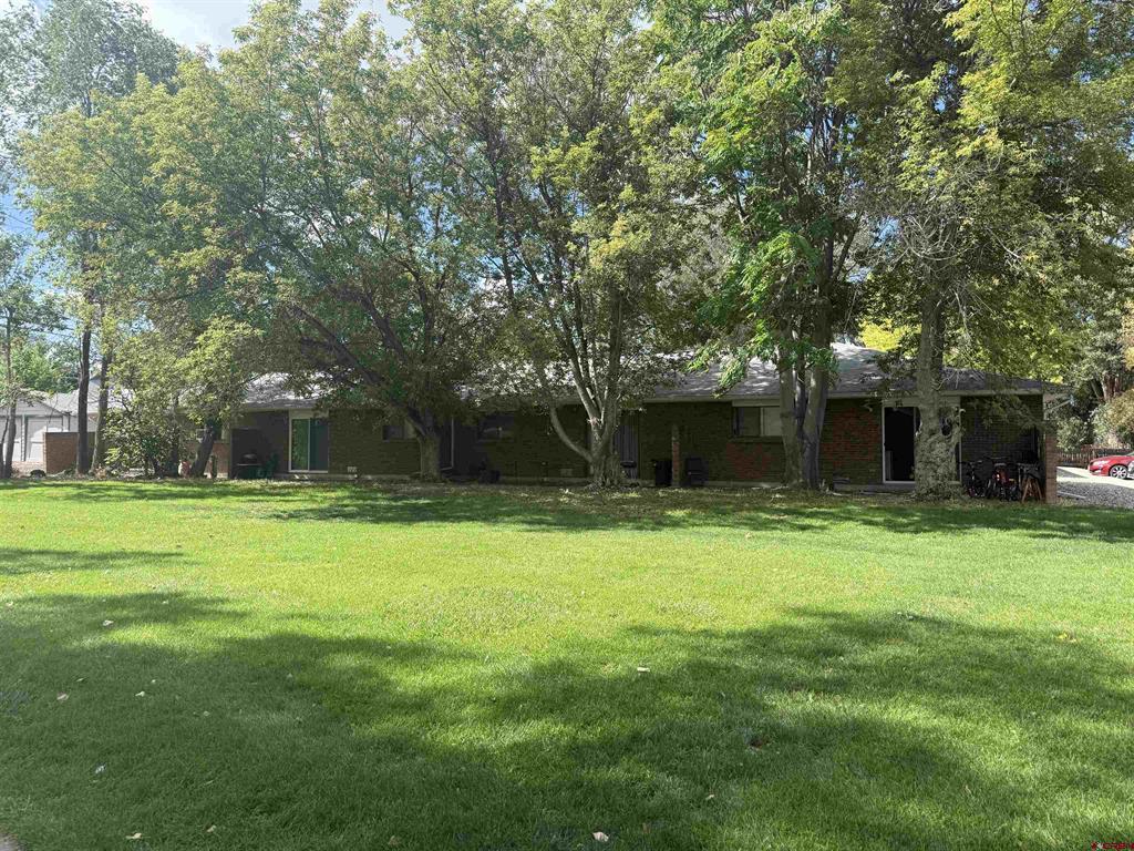 832 N 2nd Street Montrose CO 81401