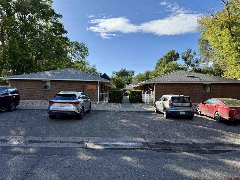 832 N 2nd Street Montrose CO 81401