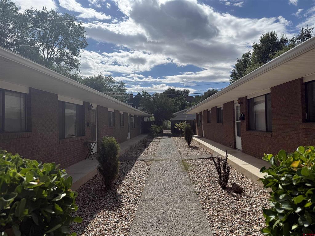 832 N 2nd Street Montrose CO 81401