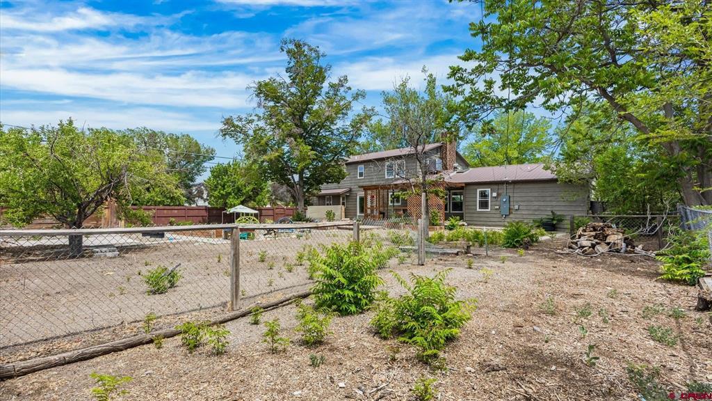 445 N 4th Street Montrose CO 81401