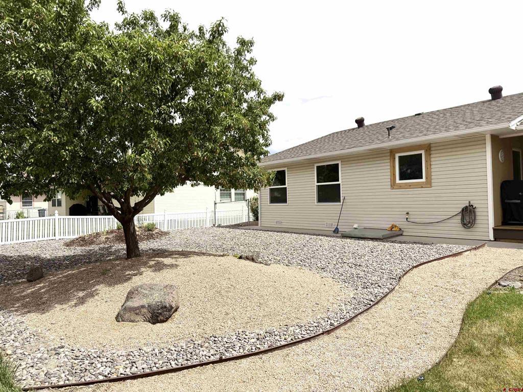 1673 Wetterhorn Street Montrose CO 81401