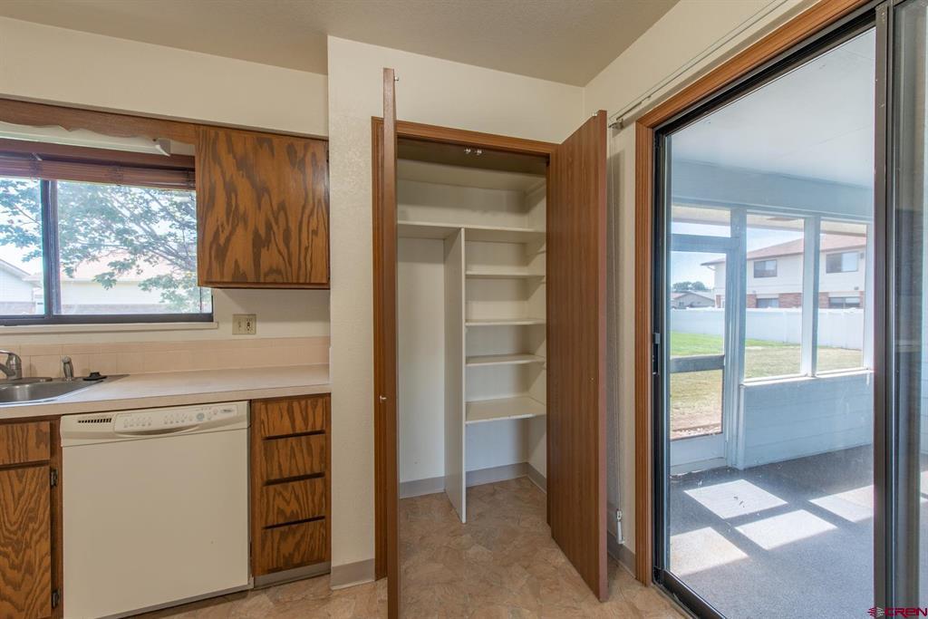 2038 Winston Way #B Montrose CO 81401